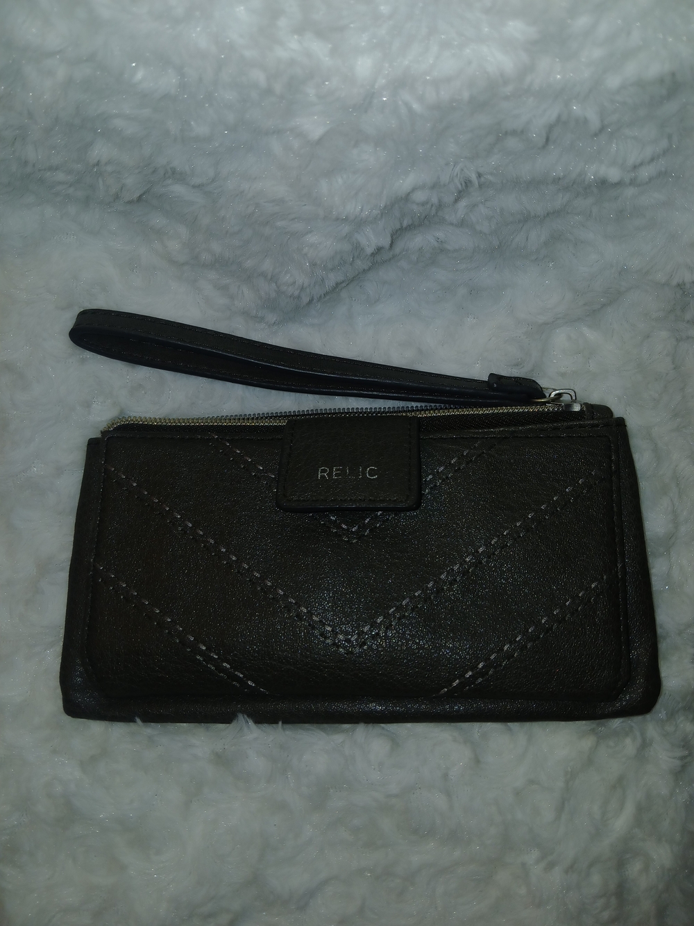 Relic Gray Quilted Wristlet Clutch